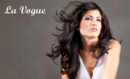 La' Vogue  Behala - Pay Rs.2299 for L'Oreal Hair Smoothening,Haircut and more worth Rs.8550 at La Vogue.