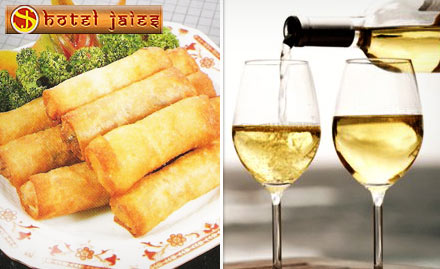 Hotel Jaies MI Road, Jaipur - Pay Rs. 79 to enjoy 40% off on food and 30% off on alcoholic beverages at Jaies Royal.