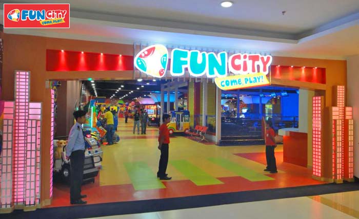 Fun City Vasant Kunj - Get an additional bonus of Rs 300 on a recharge of Rs 300. Enjoy video games, bumper car, rides, kiddy rides or soft-play