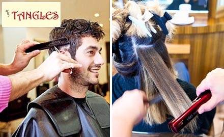 Tangles Family Salon & Spa Chinmoy Chatterjee Sarani - Get a New Look! Rs. 2299 for Beauty and Hair Care Services 