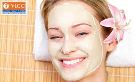 VLCC Andheri West - 40% off on Facial. Refresh Your Senses 