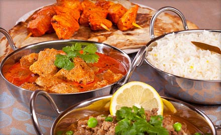 Lake View - Hotel Malak Mahal Amer Road - 50% off on A la Carte. Ensure the Best Dining Experience ! 