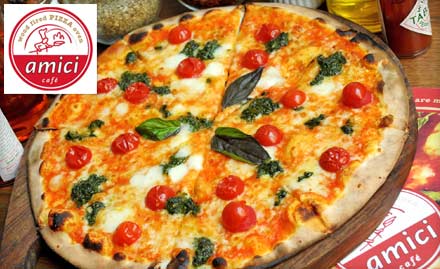 Amici Cafe Khan Market - Pizza or Pasta, Starter, Dessert and Soft Beverages at just Rs 799. Get an authentic Italian Experience!