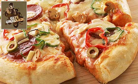 Cafe Chokolade Raja Park - Buy 1 Get 1 Offer on Pizza & Sandwiches. Doubly Satiating!