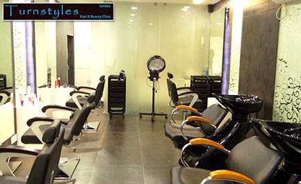 Turn Style Hair & Beauty Clinic Kankurgachhi - Rs 299 for L'Oreal Hair Spa, Normal or Fruit Facial & Manicure or Pedicure!