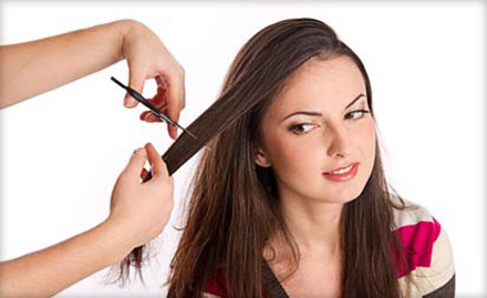 Springs Beauty Salon & Spa Kavundam Palayam - Rs 19 for Hair-cut with Waxing. Neat way to get Noticed!