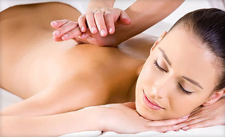 Sumi's Salon, Spa And Studio Kolathur - Rs 819 for Full Body Massage, Body Polishing & Body Scrub. Rejuvenation & Wellness Assured!
