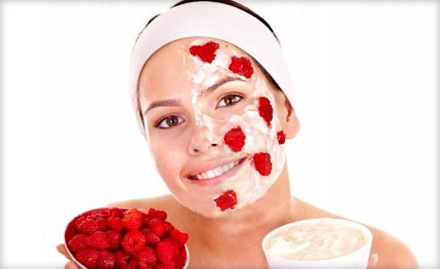 Day Spa Indira Nagar - Rs 399 for facial, back therapy, head massage & manicure. Glistening beauty!