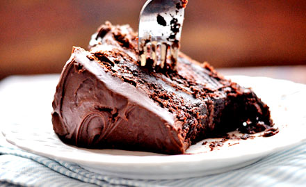 Pastry Chef Murli Nagar East - Enjoy 30% off on cakes & pastry. Also get 20% baked items. Flurry bites!