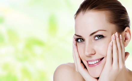 Sparrows Hair and Beauty Gurunanak Colony - 30% off on O3 facials. Cheek as rosy as it gets!