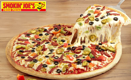 Smokin Joe's Goregaon East - Buy large pizza & get medium pizza absolutely free