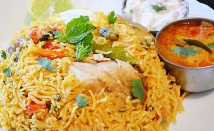 The Taj Biryani Kalastavadi - 25% off on food bill. Enjoy exotic Mughlai delicacies!