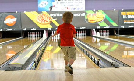 X Fun Scheme No 44 - Enjoy buy 1 get 1 offer on bowling game at Rs 19. Get bowled!