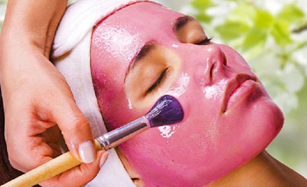 Peacock Pink Women Beauty Salon and Spa Alwartirunagar - Rs 399 for aroma wine facial, aroma spa, bleach,hot oil massage, pedicure and manicure