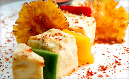 7 Spice Restaurant Katora Taal - 25% off on total bill. Relish a quirky treat! 
