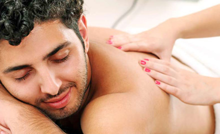 Pearl Beauty Salon Vijay Nagar - Get 45% off on all spa services. Complete rejuvenation guaranteed!