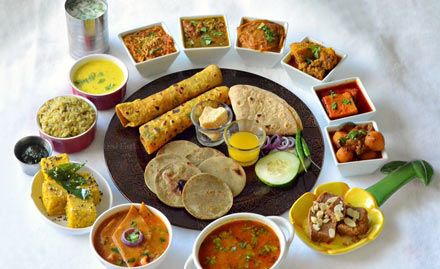 Rajwadu Vejalpur - 15% off on Rajwadu unlimited thali. Rich servings & appetizing food!