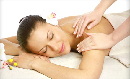 Shringar Beauty Parlour PB Road - Rs 2799 for body polishing. Get body massage, scrub, mask & steam!