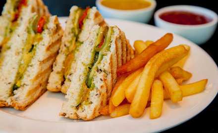 Food Junky's C Scheme - 27% off on combos. Enjoy sandwich, shake, classic vada pao & more!