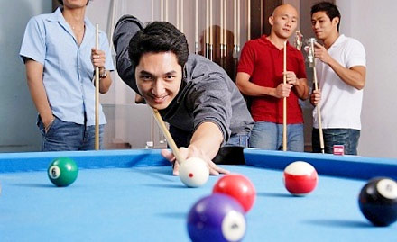 Singh Billiards & Sports Raja Park - Rs 9 to get 30% off on a game of billiards, pool or snooker
