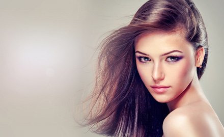 D Yellow Balloon Jayanagar - Rs 2728 for hair straightening along with haircut and hair wash