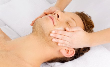 Salon Essence Koramangala - Get upto 35% off on skin & hair treatment