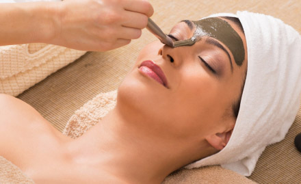 Miss Beauty Parlour Katrasgarh - 30% off on hair spa, hair straightening, facial and more!
