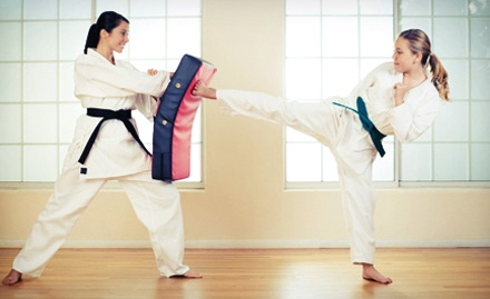 Tenshinkan karate Moti Jheel - Pay Rs 29 for 6 karate sessions worth Rs 120