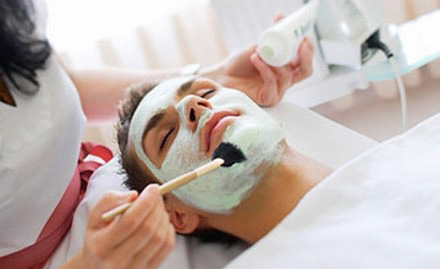 Albany Slimming 'n' Beauty Center Model Colony - Rs 999 for instant glow facial, hair cut, blow dry & more
