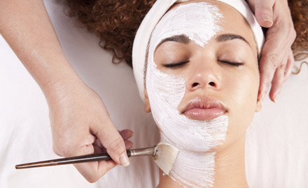 Urvashi Beauty Clinic Boring Road - Rs 399 for facial, bleach, hair cut, manicure, pedicure & waxing