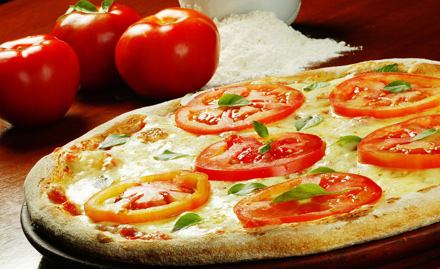 The Pizza King Hinjewadi - Get a medium pizza free on purchase of large pizza!