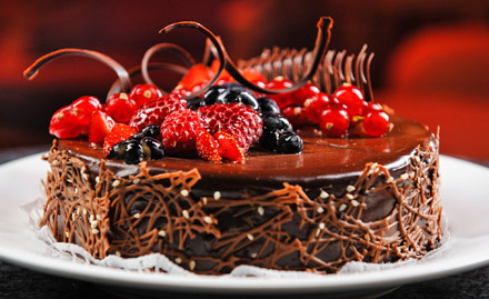 Bake N Cake Sector 70 - 20% off on cakes. Enjoy some creamy n yummy cakes!