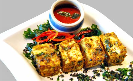 Loren Cafe Nanak Nagar - 15% off on total bill. Satiate your hunger!