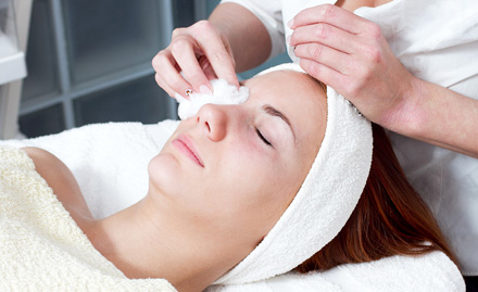 Shape N Glow Beauty Parlour Hazratbal - 35% off on beauty services. Get facial, hair spa, bleach and more!