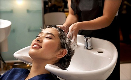 Mabel Spa & Salon Malad East - L'Oreal hair spa, hair cut, head wash and blow dry at just Rs 399. Get gorgeous hair!