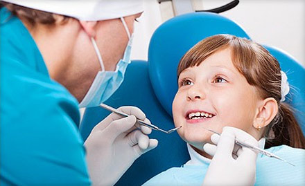 Smile Lounge Dental Clinic Majitha Road - Rs 249 for dental consultation, teeth scaling, polishing & X ray. Keep smiling!