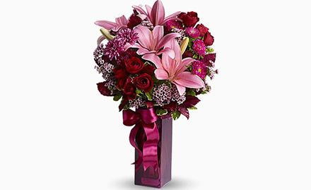 Flavours And Fragrances Phase 7 - 15% off on fresh & artificial flowers. Valentine special!
