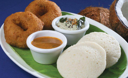Khatta Meetha Restaurant & Caterers Nawabganj - 20% off on food bill. Tempting delicacies!