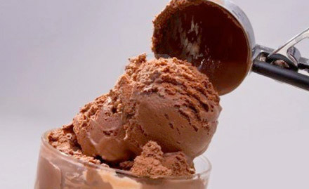 Kulfi N More J P Nagar - 15% off on ice creams. Excite your taste buds! 