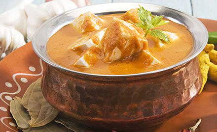 Khushi Family AC Resturant Sahid Nagar - 25% off on food bill. Relish your taste buds!