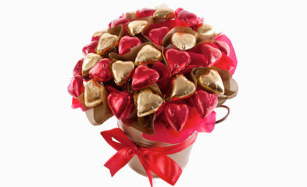 Chic-Chocolate Thaltej - 50% off on chocolate bouquets and chocolate boxes. Surprise your loved ones this sesaon!