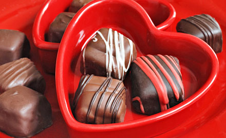 Edible Design Khatipura - 20% off on chocolate boxes. Share sweetness!