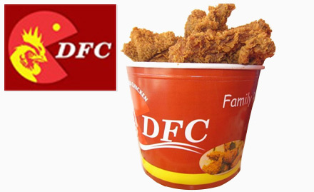 Delicious Fried Chicken Sahid Nagar - Get hot wings or regular pizza free on purchase of fried chicken bucket