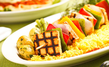 Broadway Restaurant Fagu Top - 15% off on food bill. Enjoy delectable dishes!