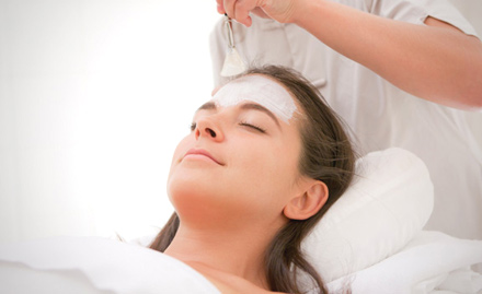 Dream Girls Beauty Parlor Tirupati Ho - 35% off on all beauty services. Look gorgeous!