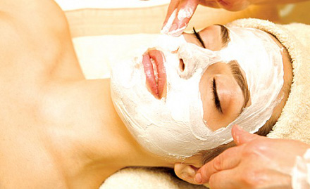 Rishika Beauty Parlour Bhavani Nagar - 35% off on all beauty services - facial, bleach, waxing, threading, manicure & more