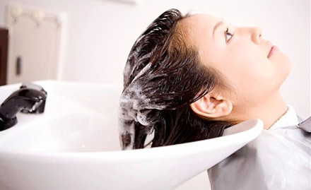 2 Step Up Nasiruddin Road - Get 40% off on all spa services for just Rs 19. Revive your look!