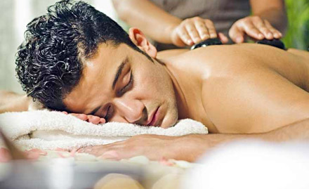 Akshaya Ayurvedic And Wellness Clinic Kakkanad - 35% off on body massage. Feel fresh!