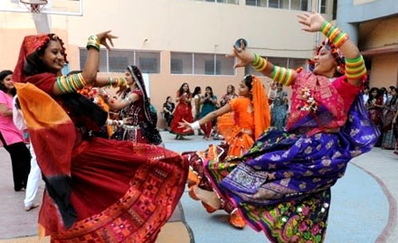 Uniguestar Dance Academy Vidyadhar Nagar - Rs 9 for 6 dance classes. Get closer to your Rajasthani roots!