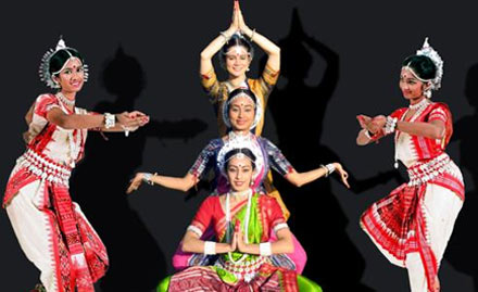 Nrityanjali Academy Chandmari - 5 dance sessions for just Rs 9. Also get 50% off on admission fee!